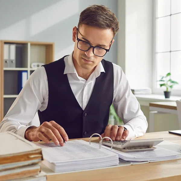 A CFA candidate studying with a blended approach of CFA self-study and guided prep.