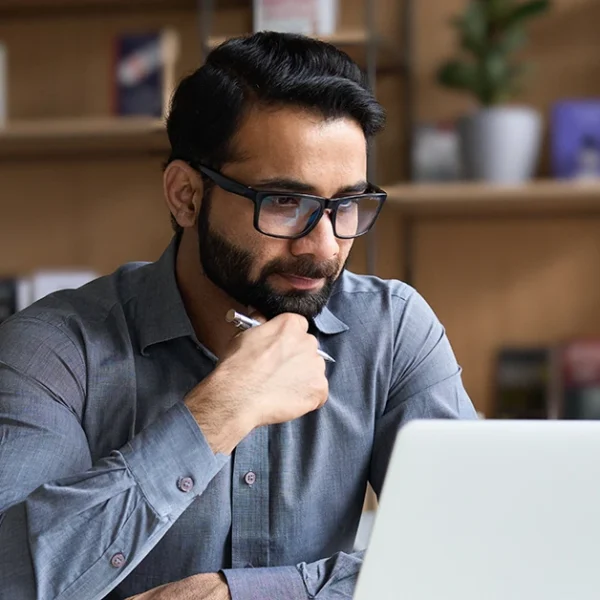 A first-time test taker studying using the best CFA platform.