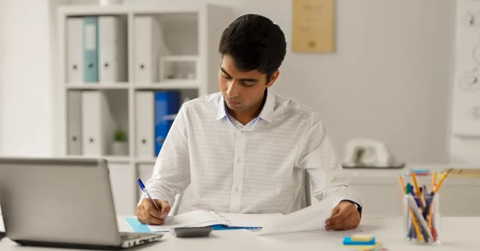 A student practicing CFA Level 2 Item set questions applying the best strategies.